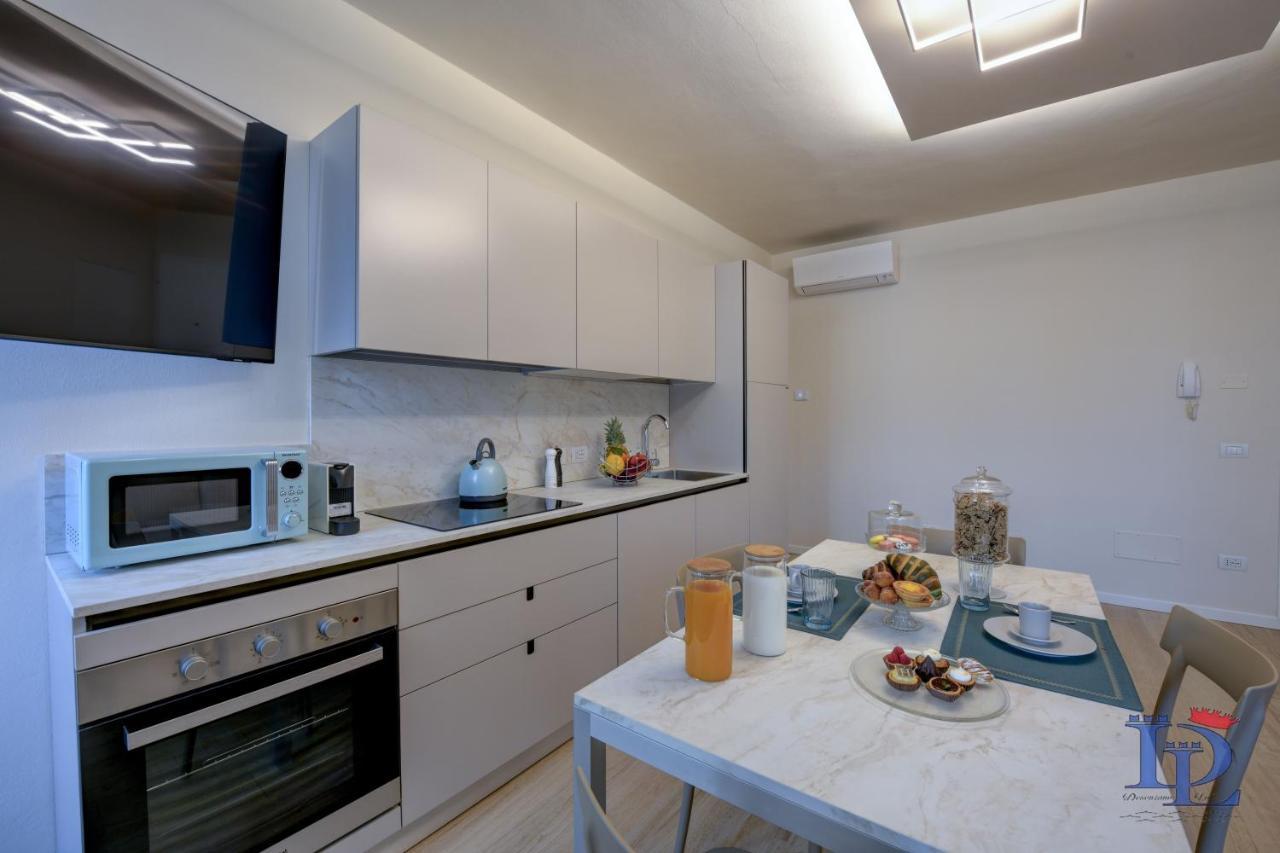Desenzanoloft Official Partner Marriott Homes & Villas - Apa Dom Downtown Family Apartment ديسينسانو ديل غاردا المظهر الخارجي الصورة