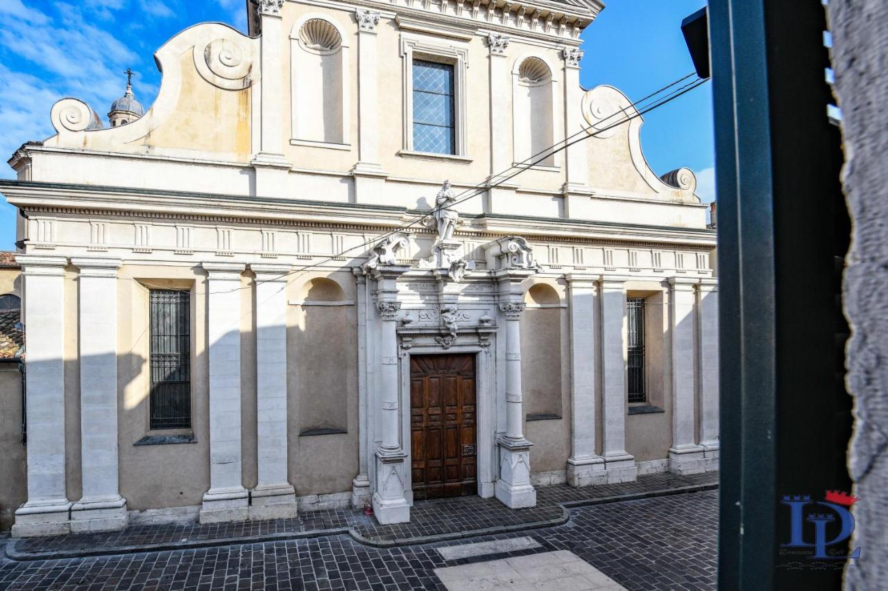 Desenzanoloft Official Partner Marriott Homes & Villas - Apa Dom Downtown Family Apartment ديسينسانو ديل غاردا المظهر الخارجي الصورة