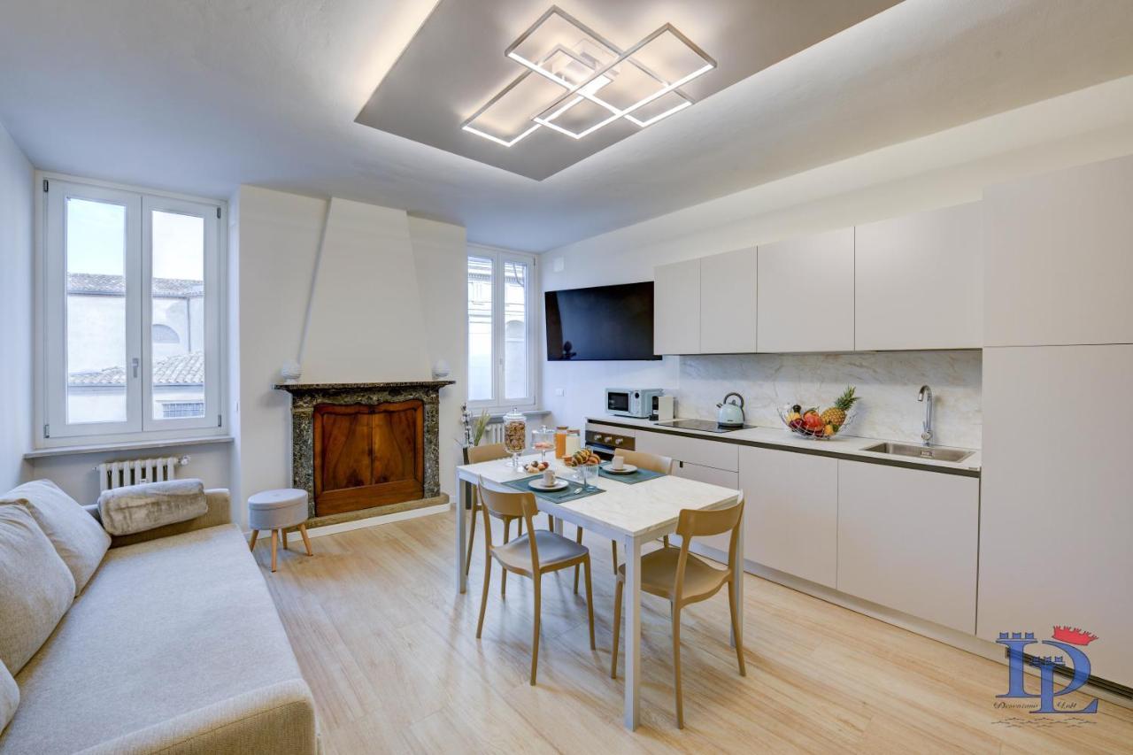 Desenzanoloft Official Partner Marriott Homes & Villas - Apa Dom Downtown Family Apartment ديسينسانو ديل غاردا المظهر الخارجي الصورة