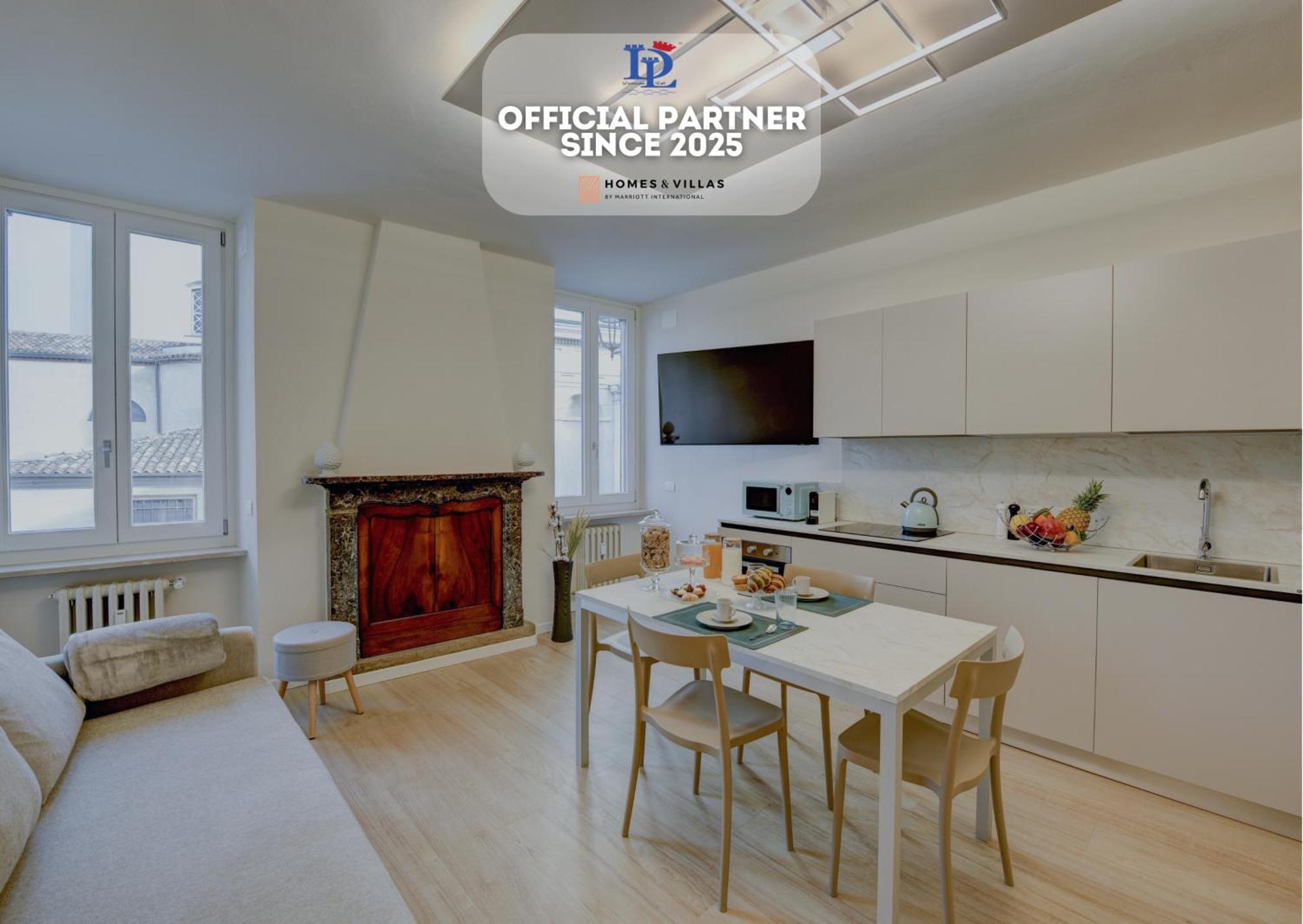 Desenzanoloft Official Partner Marriott Homes & Villas - Apa Dom Downtown Family Apartment ديسينسانو ديل غاردا المظهر الخارجي الصورة
